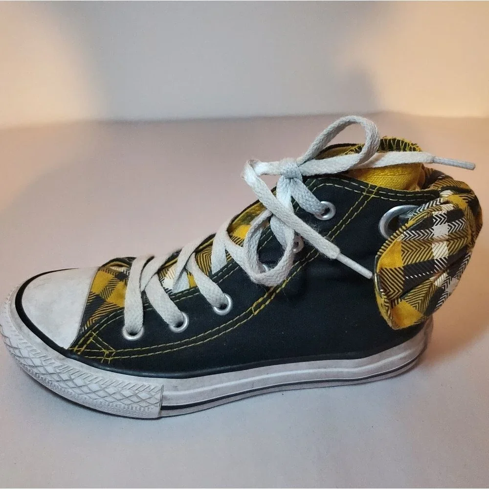Girls Chuck Taylor All Star Bow Back Casual Sneakers Size 12